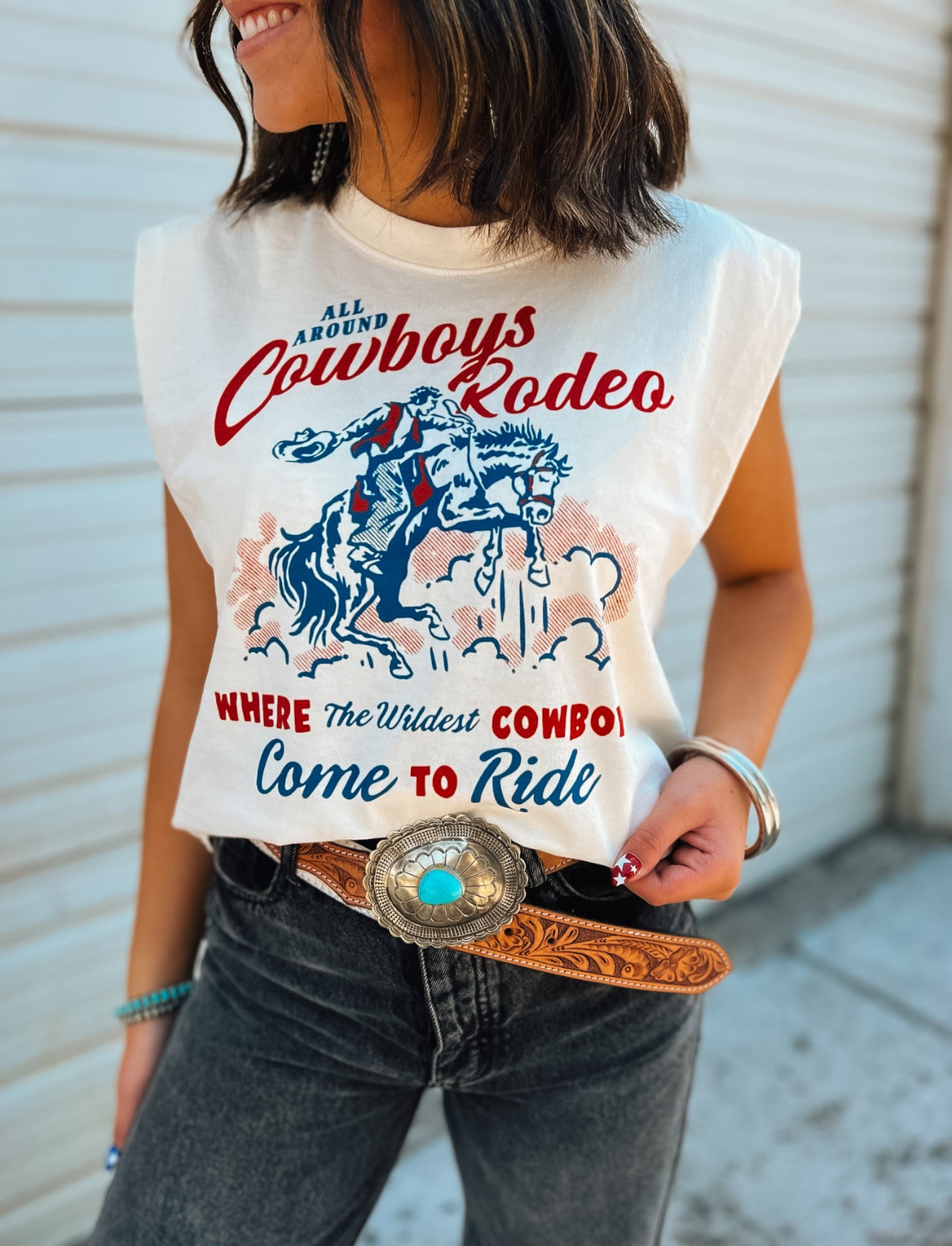 Wildest Cowboy| Western Graphic Cropped Muscle Tank – Vintage White