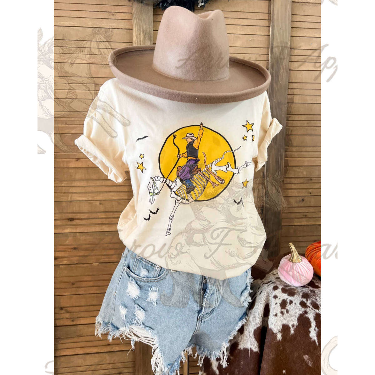 Moonlight Buckin' Tee (Cream)